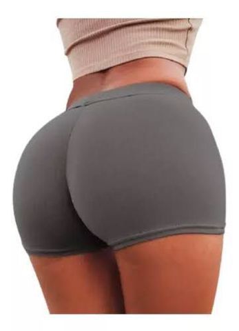 Ola , sou a Lilian, tenho 45 anos (sou exatamente como está nas fotos) Sou morena da pele clara , cabelos longos é pretos , pele macia é cheirosa , sou discreta sem perde a sensualidade , rosto lindo , seios naturais . Meu programa é gostoso é relaxante , sou gulosa é safada , simpatica meu prazer é deixa-lo satisfeito é relaxado . é na hora do sexo não deixo a desejar. Despenso curiosos.